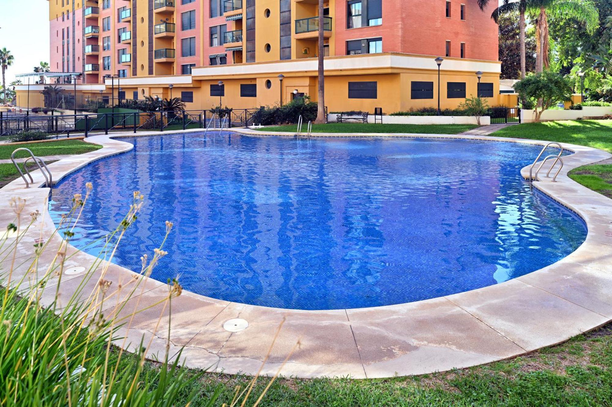 Love Rent4 Malaga Alamar Torremolinos Esterno foto